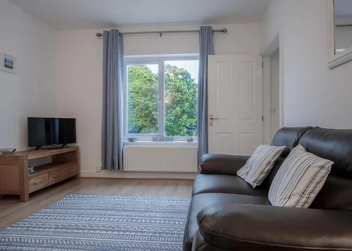 Shorelands - 1 Bedroom Apartment - Manorbier