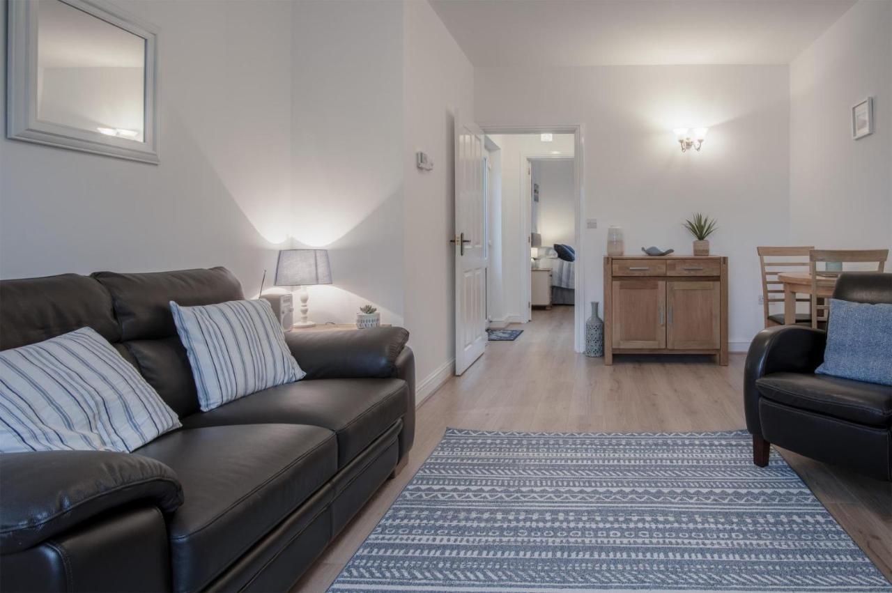 Apartment Shorelands - 1 Bedroom - *